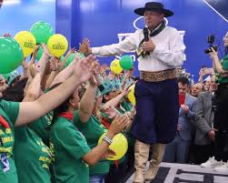 Veio da havan‏ @veiodahavan4 13 ч13 часов назад. O Gauchismo Do Veio Da Havan Extra Classe