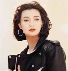 Lưu Gia Linh "đánh bại" Trương Mạn Ngọc trong chuyện tình cảm