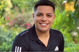 Cazurile și întrebările funcțiilor sintactice pentru fiecare caz în parte. Eduin Caz Presume Embarazo Y Sus Fans Se Divierten Radio Hit