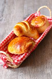 Pate A Croissants Pains Au Chocolat Recette Briochee Les Delices De Marina
