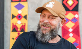 Historiador mostra preocupação com os ataques ao carnaval