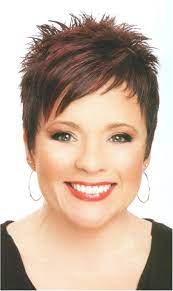 Pin On Frisuren Fur Runde Gesichter