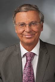 Georg nüßlein (born 10 april 1969) is a german politician of the christian social union (csu) who has been serving as a member of the bundestag from the state of bavaria since 2002. Wolfgang Bosbach Wikipedia