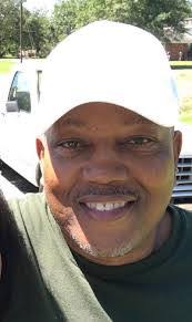 Peter Mouton's Instagram, Twitter & Facebook