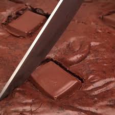 Recette Le Merveilleux Brownie Sur Chefclub Original Recette Recettes De Cuisine Cuisine Et Boissons Recette