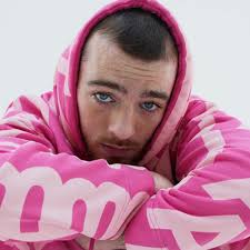 Cassie and Maddie at college in season 3 😭