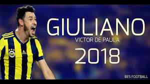 Henüz 20 yaşındadaki internacional ofansif orta saha oyuncusu. Giuliano Amazing Skills Goals Fenerbahce 2017 2018 Hd Youtube