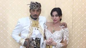 Nora alexandra 7 months ago. Nora Alexandra Dikritik Pindah Agama Jerinx Sid Ancam Bunuh Warganet Suara Com Line Today
