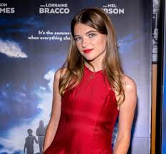 Raegan Revord, Young Sheldons Missy Cooper, Now Out As Nonbinary - GO  Magazine