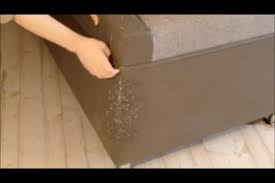 Tipps fürs beziehen lassen ihrer alten couch ✅ hierauf sollten sie beim beziehen lassen ihres weiterhin maßgebend ist die auswahl des stoffes, ob sie kunstleder wählen oder ob echtes leder die kosten für neu beziehen und polstern. Video Ein Ledersofa Neu Beziehen So Geht S