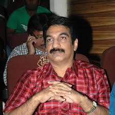 Oru Chempaneer Pooviruthu Unni Menon Last Fm Oru poo maathram chodichu oru pookkaalam nee thannu karalil thazhukum pranaya kanavaay nee koode neeyillenkil ini njaanillallo oru mozhi kelkkan kathorthu paattin paalkkadal nee thannu karayodanayum pranayathirayaay njaan maari. oru chempaneer pooviruthu unni menon
