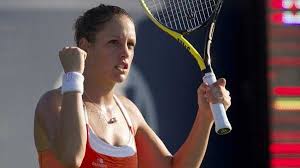 Stéphanie dubois go to junior career | return to players profile birthdate : Canada S Dubois Through To Second Round At Rogers Cup Ctv News