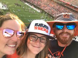 Beth McCoy (@IBDaisy)