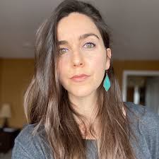 Caitlin Mcgill's Instagram, Twitter & Facebook