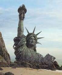 Planet of the apes statue of liberty scene. Statue Of Liberty Planet Of The Apes Wiki Fandom
