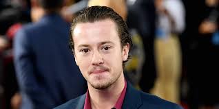 Joseph Quinn's Parents and Love Life Are Unknown Though the Actor Sparked  Doja Cat's Interest