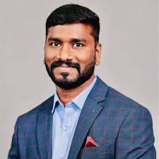 I'm truly honored to receive the Leadership Excellence Award at Eaton, GSC  CoE from Rogerio Branco and Sreekumar Panicker.