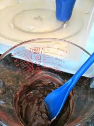 How To Melt Chocolate Quick Easy And Flawless Melting Chocolate Melt Chocolate In Microwave Melting Chocolate Chips