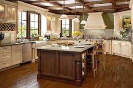 Buy bristol chocolate kitchen cabinet sets made with grade a birch wood, adjustable door hinges buy bristol antique white cabinets for your kitchen today! Antique White Kitchen Cabinets With Chocolate Glaze 720 478 Antique White Kitchen Cabinets Glazed Kitchen Cabinets Antique Kitchen Cabinets