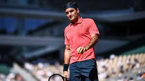 French Open Roger Federer Siegt Glatt In Der 1 Runde Gegen Denis Istomin Bei Ruckkehr Nach Paris Eurosport