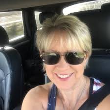 Brenda Grimsley's Instagram, Twitter & Facebook