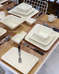 Cirpan Ev On Instagram Lemons Exclusive Urunleri Ile Hazirladigimiz Istanbul Serisi Bone Porselen 6 Kisilik 55 Parca Yem 2020 Yemek Takimi Yemek Takimlari Evler