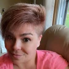 Michelle Schilling's Instagram, Twitter & Facebook