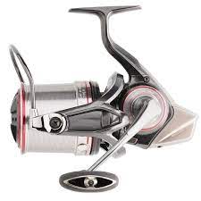 Aesthetics are always subjective, but we reckon daiwa has vastly improved the basia in this department for 2020. Angelrolle Daiwa Basia Surf Typ R 45 Scw Qd R