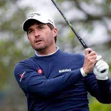 Kevin james kisner is an american professional golfer who plays on the pga tour. Kevin Kisner Bio Facts Wiki Golf Pga Tour Record Awards Ranking Career Net Worth Nationality Salary Affair Wife Family Age Height Factmandu