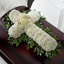 Jun 08, 2021 · whitney m. Funeral Cross All White Main Florist