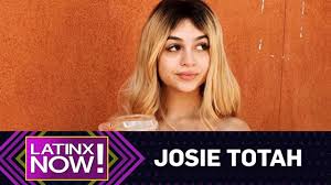 She was previously known as j.j. Saved By The Bell Casts Transgender Actress Josie Totah In Lead Role Latinx Now E News Youtube