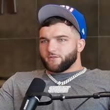 VIDEO: Everyone Is Destroying Giants Rookie RB Cam Skattebo For His  Embarrassing Lack Of NFL Knowledge Full story via 🔗 in comments. 👇