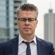 Surviving a Toxic Boss in Product Marketing