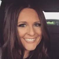 Alana Lynn's Instagram, Twitter & Facebook