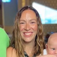 Heather Houtz's Instagram, Twitter & Facebook