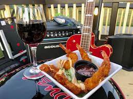 The rudder at anchor high marina is the lakeside dining destination in hendersonville. The Rudder At Anchor High Marina 53 Photos 118 Reviews American Traditional 126 River Rd Hendersonville Tn United States Restaurant Reviews Phone Number