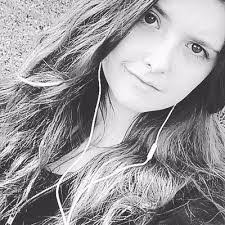 Jasmine Hale's Instagram, Twitter & Facebook