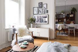 Fernseher an wand • bilder & ideen • couch schöne einrichtungsideen für wohnzimmer mit. So Versteckst Du Deinen Fernseher Im Wohnzimmer Elbmadame