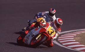 eddie lawson レーサー バイク