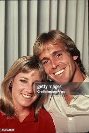 9,511 Lloyd John Photos & High Res Pictures