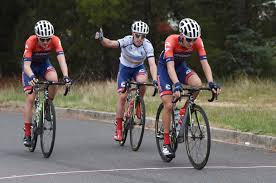 Fred Icke: Morey leads teammates to claim title