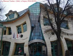 Maison Tordue Sopot Pologne