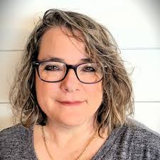 Terri Emery's Instagram, Twitter & Facebook