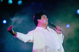 Juan gabriel also appears in this compilation. Juan Gabriel Vivo Timeline Of Juanga Alive Rumors