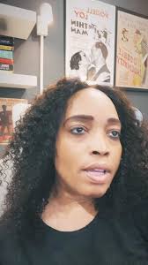 What chall know bout Lizz Wright? I have a show in Tulsa next week