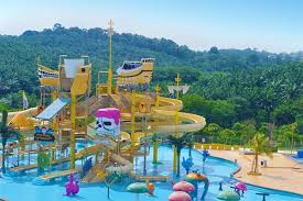 Bangi wonderland new and fun water theme park located in bangi avenue, kajang.come try our water cannon, the only one in malaysia. Evo Mall Homestay Bangi To Bangi Wonderland