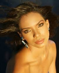 Who is Andrea Escobar dating? Andrea Escobar boyfriend, husband