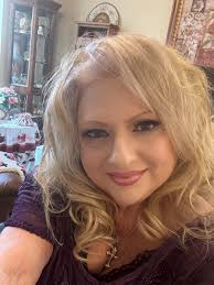 Lacey inhaled the honey-liked sweetness of the flowers, sparkling a distant  memory of Ma's Sunday perfume. GRAB YOUR COPY HERE! amzn.to/44RKaN1Visit my  website, www.TammyLough.com, and sign up for Lacey's Hen House emails. #