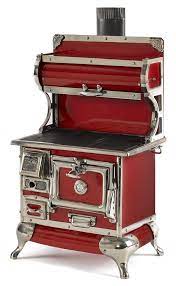Antique appliances is an authorized dealer of elmira stoveworks vintage reproduction appliance line. Reproduction Qualified Range Co Cast Iron Ename Lot 542 Vintage Stoves Antique Stove Antique Wood Stove