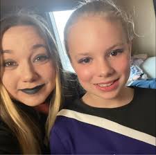 Experienced manager seeking employment opportunities